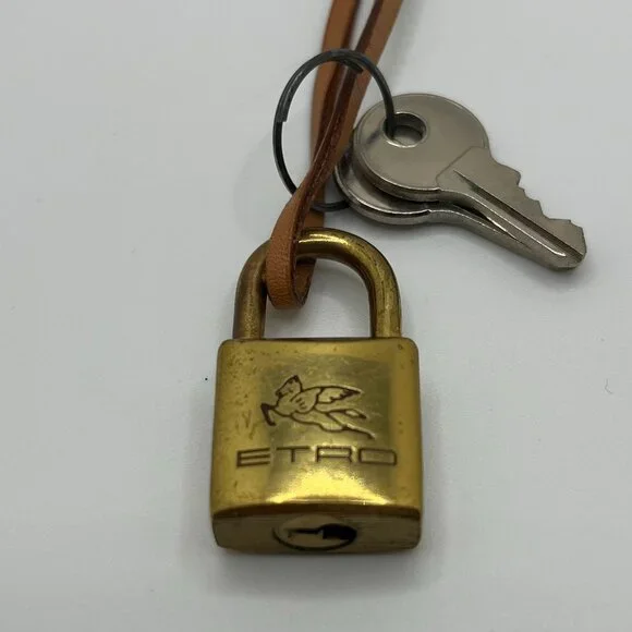 Vintage Etro Lock & Keys - Picture 3 of 5